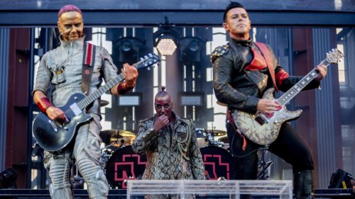 Till Lindemann: Rammstein will Vorwürfe gegen Sänger selbst untersuchen