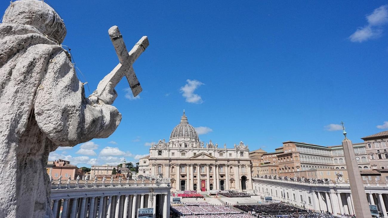 Trauerfeier für den Papst: "Ciao Papa" - Welt nimmt Abschied von Franziskus