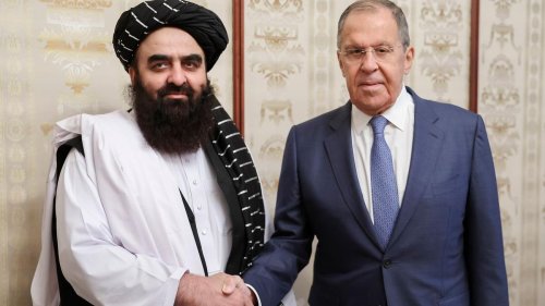 Gerichtsentscheidung: Russland hebt Verbot der Taliban auf
