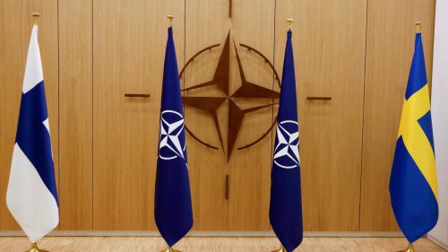 Nato-Gespräche: Ein Land hält die Tür zu