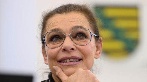 Sängerin Julia Neigel streitet weiter wegen Corona-Regeln | Flipboard