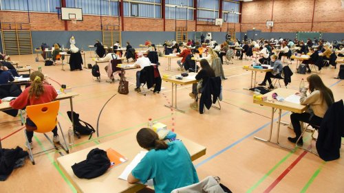 Bildung: Schülerkonferenz beklagt zu schwierige Matheabiturprüfungen