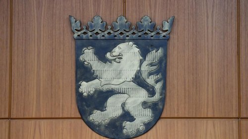 Frankfurter Korruptionsskandal: Beihilfe zur Untreue? - Prozess gegen Staatsanwalt beginnt