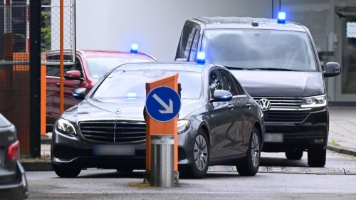 Letzte Verteidigungswelle: Alle Festgenommenen von mutmaßlicher rechter Terrorzelle in U-Haft
