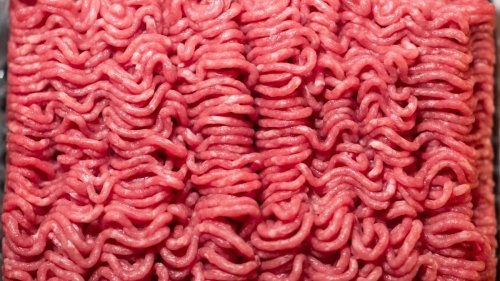 Erbrechen und Durchfall: Salat, Hackfleisch und Keksteig: Bundesamt warnt vor Keimen
