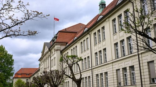 Neue Regierungssprecherin: Polizistin Filohn übernimmt Regierungssprecher-Posten