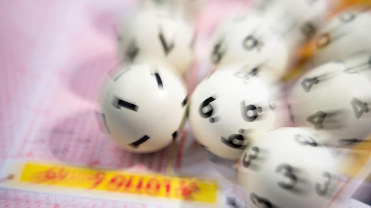 Sechs Richtige angekreuzt: Zwei Lottospieler aus Bayern gewinnen Millionen
