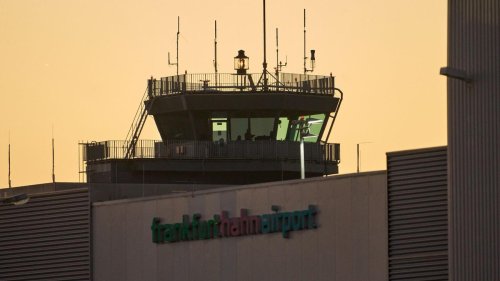 Flugbetrieb: Insolventer Flughafen Hahn stellt Personal ein