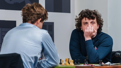 Schach: Großmeister Niemann soll in mehr als 100 Online-Partien betrogen haben