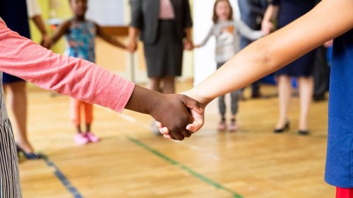 Kinder und Jugendliche: Wohnort junger Menschen beeinflusst Chancen zur Teilhabe