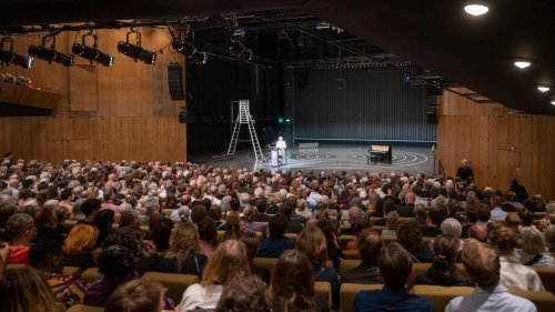 Kultur: Kollektiv an der Spitze des Berliner Theatertreffens