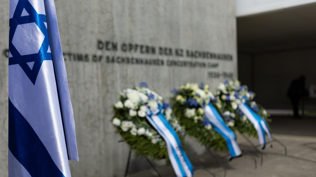 Gedenken: Israels Botschafter warnt vor neuem Antisemitismus an Unis