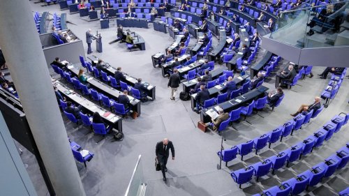 Pandemie: Bundestag debattiert erstmals über allgemeine Impfpflicht