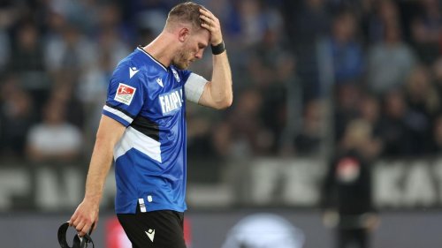 Zweitliga-Relegation: Sensation in Bielefeld bleibt aus: Wiesbaden steigt auf