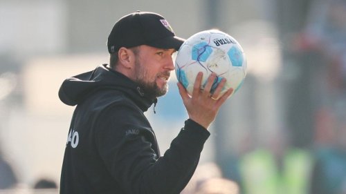 Fußball-Bundesliga: Stuttgarter Stimmungswandel: Hoeneß-Ansage an VfB-Stars