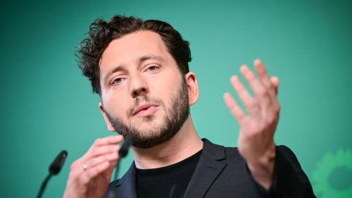 Sondervermögen: Grünenchef wirft Merz und Klingbeil Wortbruch vor