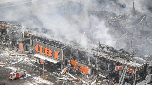 Russland: Großes Einkaufszentrum bei Moskau in Flammen
