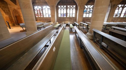 Mitgliederzahlen: Weniger Kirchenaustritte in Thüringen