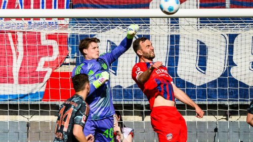 Fußball-Bundesliga: Steiler Aufstieg: Bayern voll des Lobes für jungen Urbig