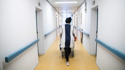 Arbeitsmarkt: Zahl der offenen Arbeitsstellen steigt auf Höchstwert