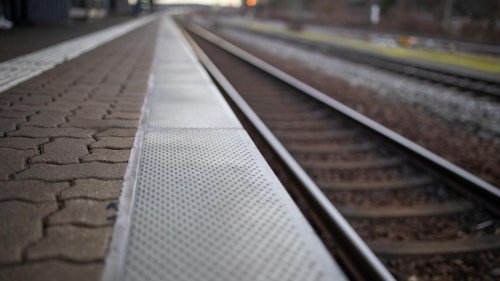 Bahn: Vor Derby und Halbmarathon - Unmut wegen S-Bahn-Ausfällen