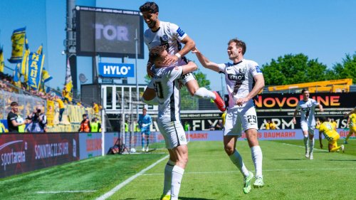 SV Elversberg: Hurra, das ganze Dorf ist da!