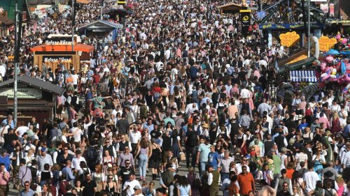 Oktoberfest: Pack schlägt sich, Pack verträgt sich