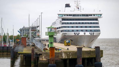 Schifffahrt: Norwegen-Fähre "Romantika" wechselt von Cuxhaven nach Emden