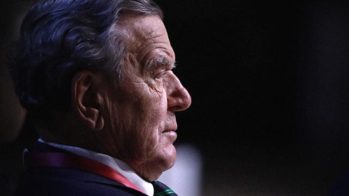 Gerhard Schröder: Altkanzler Schröder verliert Teil seiner Sonderrechte