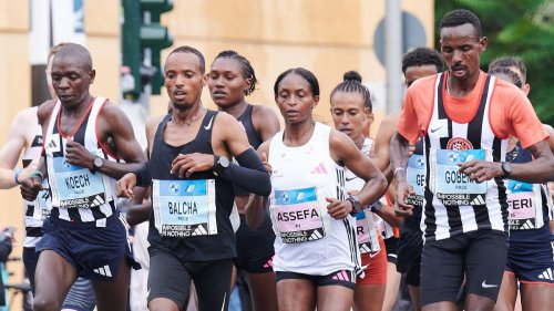 Leichtathletik: Äthiopierin Assefa stürmt zu Marathon-Weltrekord in Berlin