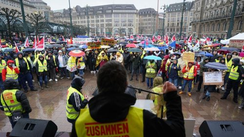 Tarifkonflikt: Warnstreik an Kliniken und bei Stadtreinigung in Hamburg