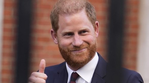 Britische Königsfamilie: Geküsst oder vor Gericht: die Extreme in Prinz Harrys Leben