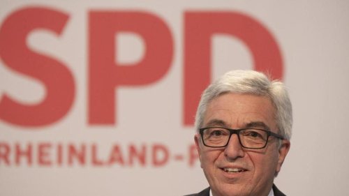 Denkmäler: Lewentz Vorstandsvorsitzender der Stiftung Hambacher Schloss