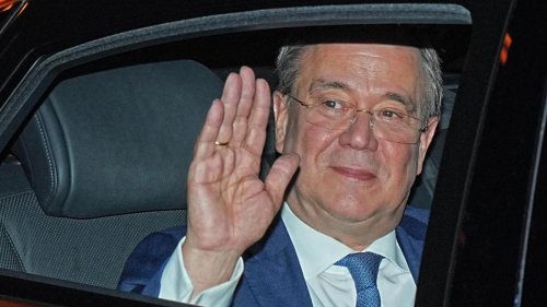 Wahlen: Politologe: Keine Rückfahrkarte für Laschet nach NRW