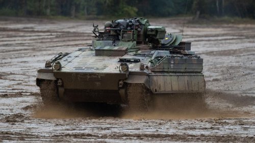 Russischer Angriffskrieg: Ukrainische Soldaten beginnen Panzer-Ausbildung in Munster