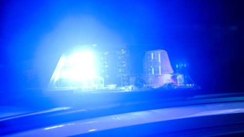 Stuttgart: Polizei erwischt Mann und Frau bei illegalem Autorennen