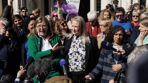 Großbritannien: Britisches Gericht spricht trans Frauen Frauenrechte ab