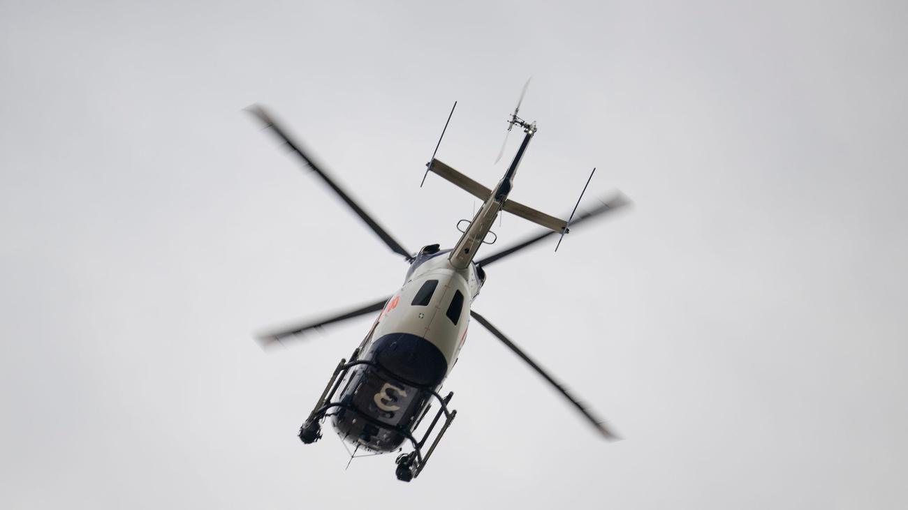 Flucht mit Klappfahrrad: Banküberfall in Wiesbaden - Polizei fahndet nach Täter