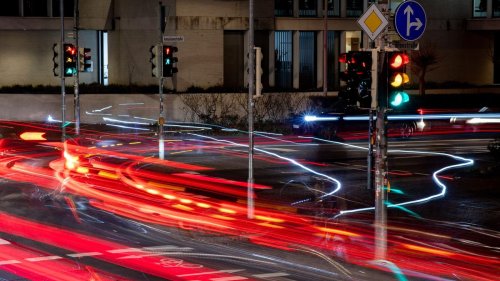 Öffentlicher Dienst: Kein Zug, kein Flug: Verkehrswarnstreik im Norden