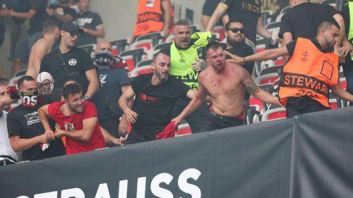 Amtsgericht: Nach Fußballkrawallen: Bewährungsstrafen für Köln-Fans