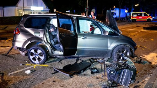 Zwei Autofahrer vor Gericht: Kind getötet - Mordprozess um illegales Autorennen beginnt