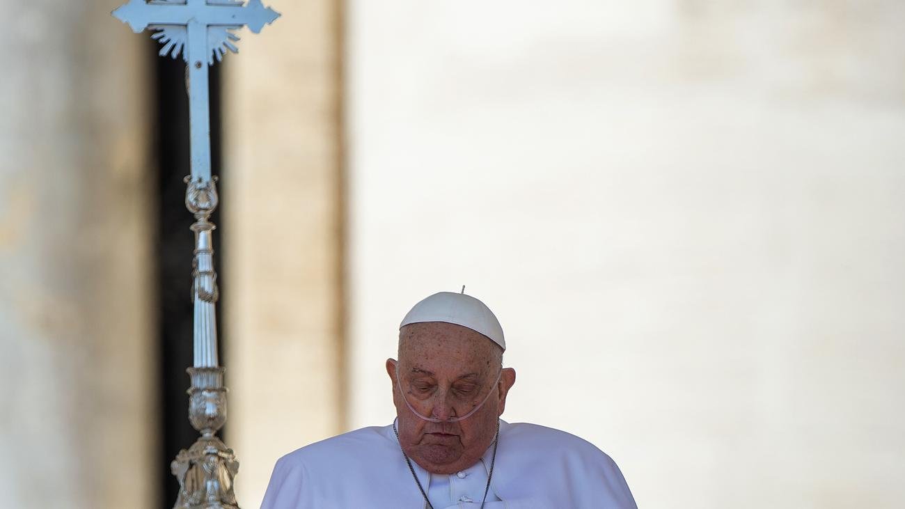 Ostern: Papst möchte an Ostermesse in Rom teilnehmen