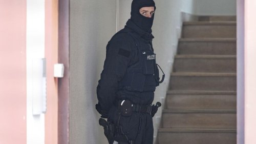 Razzia: Rechte Terrorgruppe: Festnahmen in Niedersachsen
