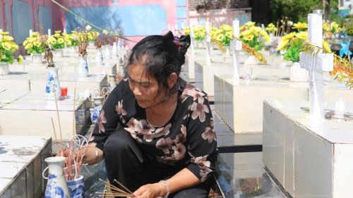 Gesellschaft: Mädchen unerwünscht: Der Föten-Friedhof von Vietnam