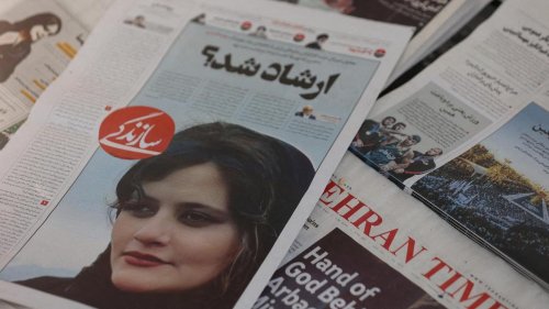 Iran: Mahsa Aminis Vater kritisiert fehlende Transparenz