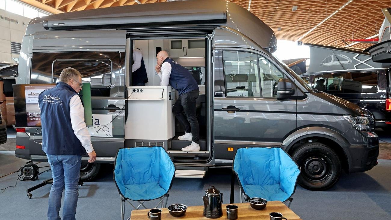 Freizeit im Freien: Rund 10.500 Besucher bei Messe für Skipper, Angler, Camper