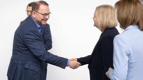 Tarifverhandlungen: Zähe Gespräche über Gehälter für öffentlichen Dienst