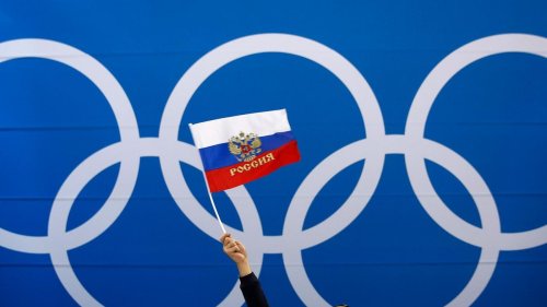 Sportpolitik: "Rückgratlos": Zerreißprobe um Russland-Rückkehr