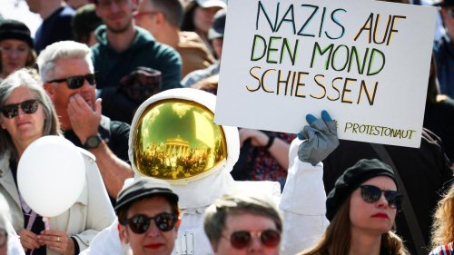 Rechtsextremismus: Tausende demonstrieren bundesweit für ein AfD-Verbot