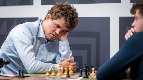 Magnus Carlsen: Magnus Carlsen wirft Hans Niemann erstmals konkret Betrug vor